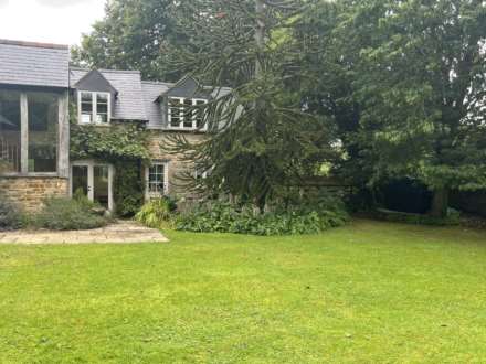 West End, Kingham, Image 12