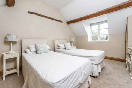 West End, Kingham, Image 13