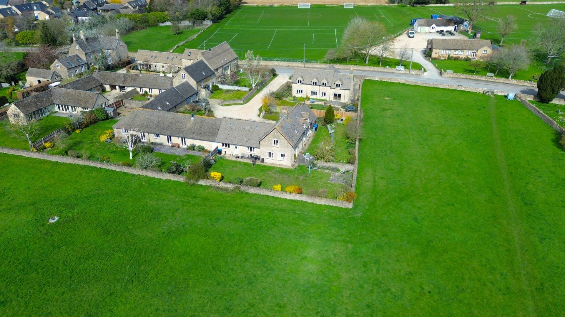 Chadlington Barns, Chadlington, Image 20