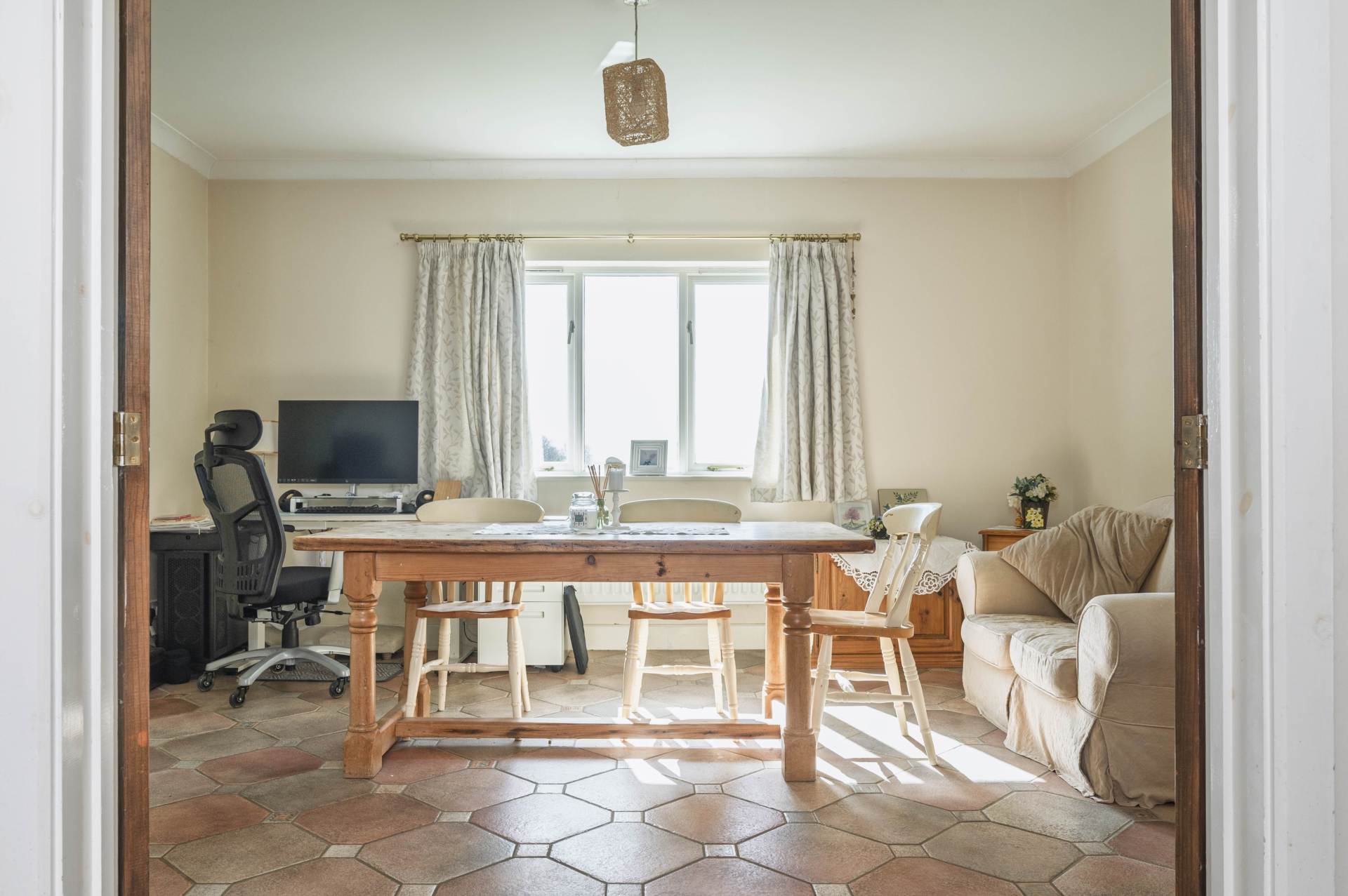 Chadlington Barns, Chadlington, Image 4
