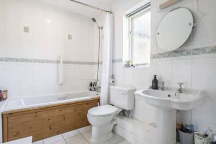 Chadlington Barns, Chadlington, Image 8