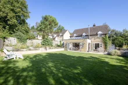 Elmsfield Farm, Worcester Road, Image 19