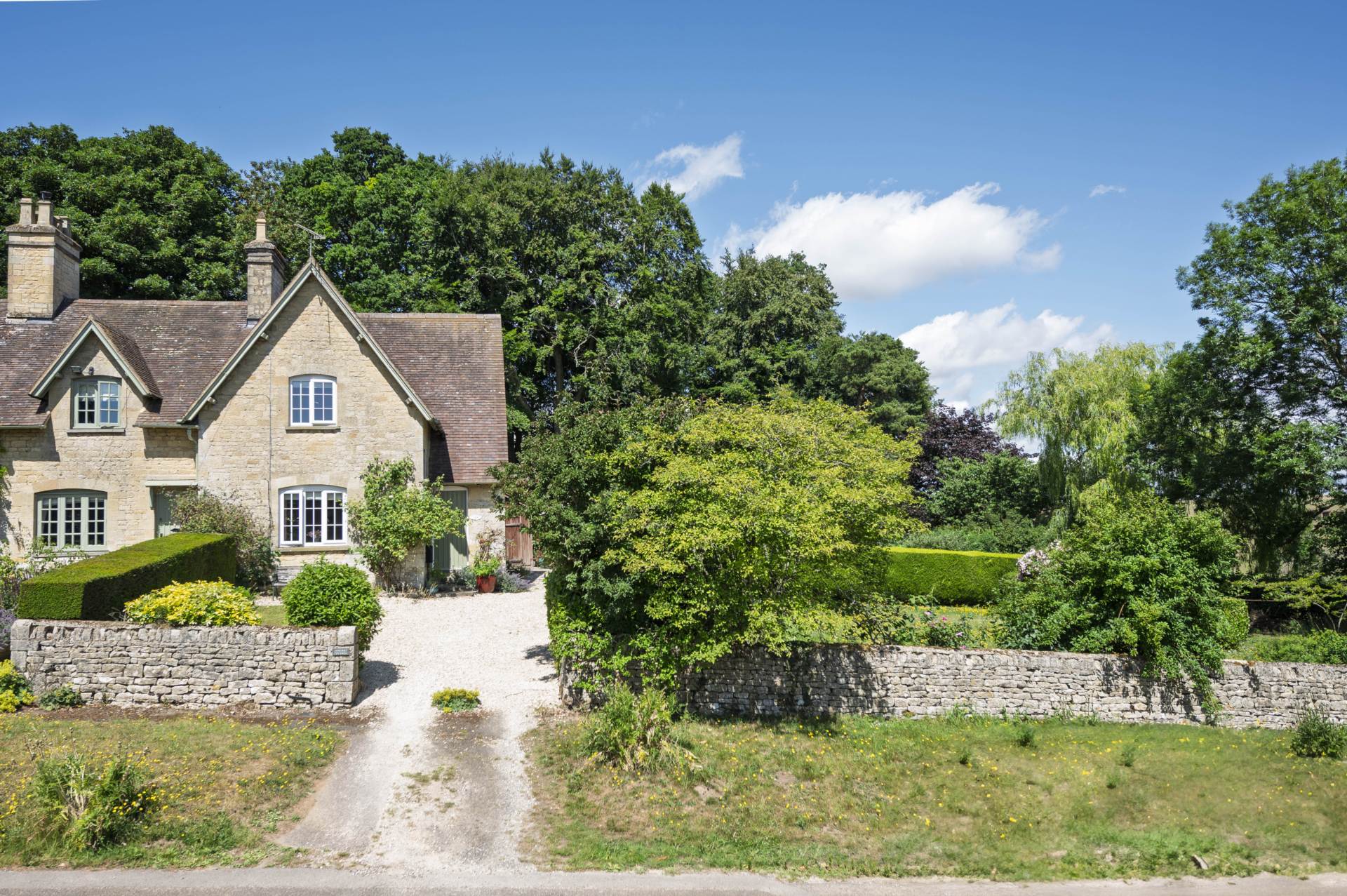 Dunthrop Road, Heythrop, Image 16