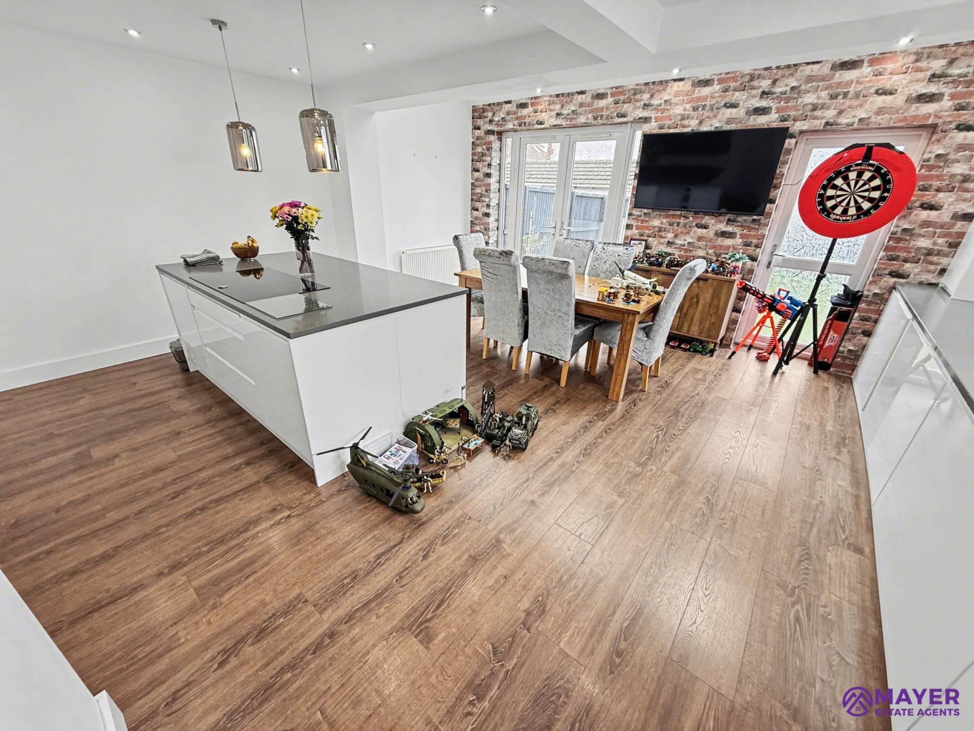 Woodford Ave, Plymouth, Image 14