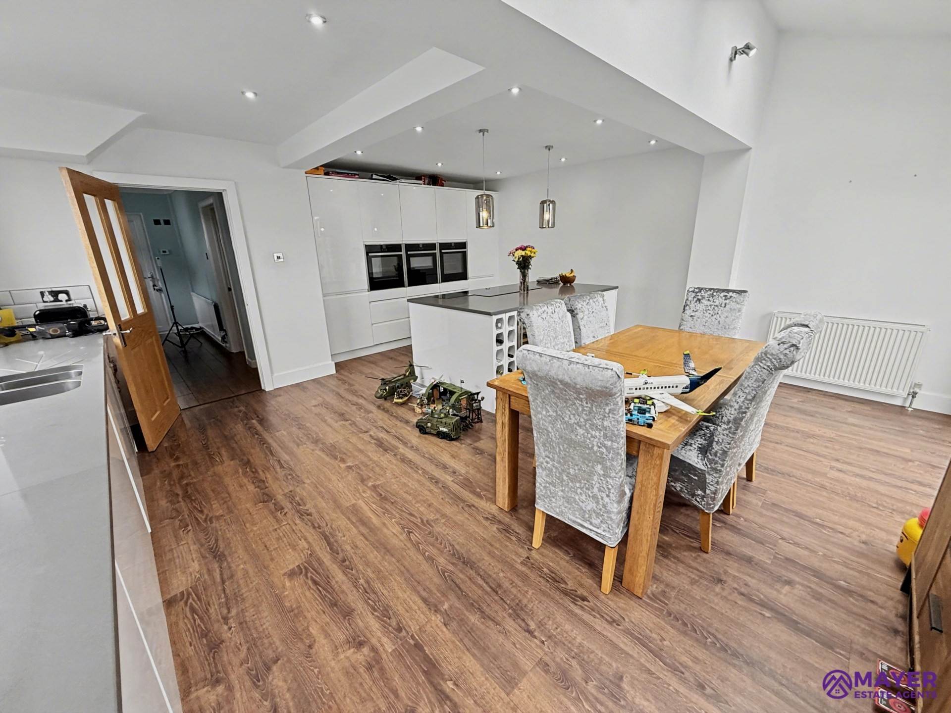 Woodford Ave, Plymouth, Image 3