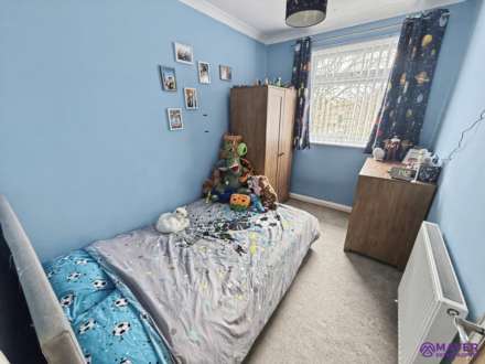 Woodford Ave, Plymouth, Image 12