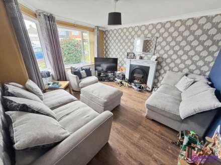 Woodford Ave, Plymouth, Image 5