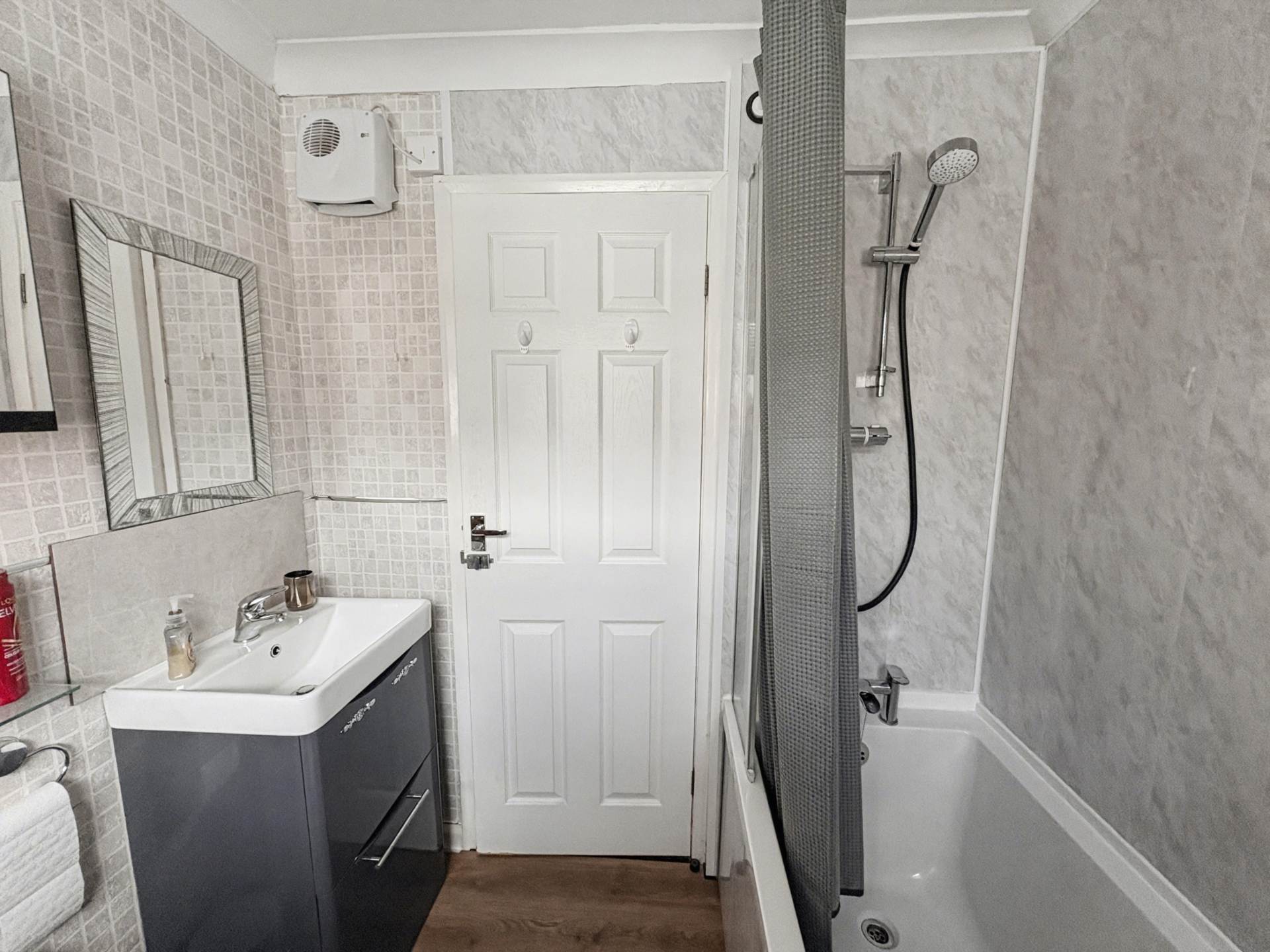 Meadow Way, Plympton, Image 17