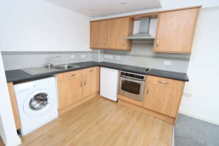 Albert Road, Stoke, Image 6