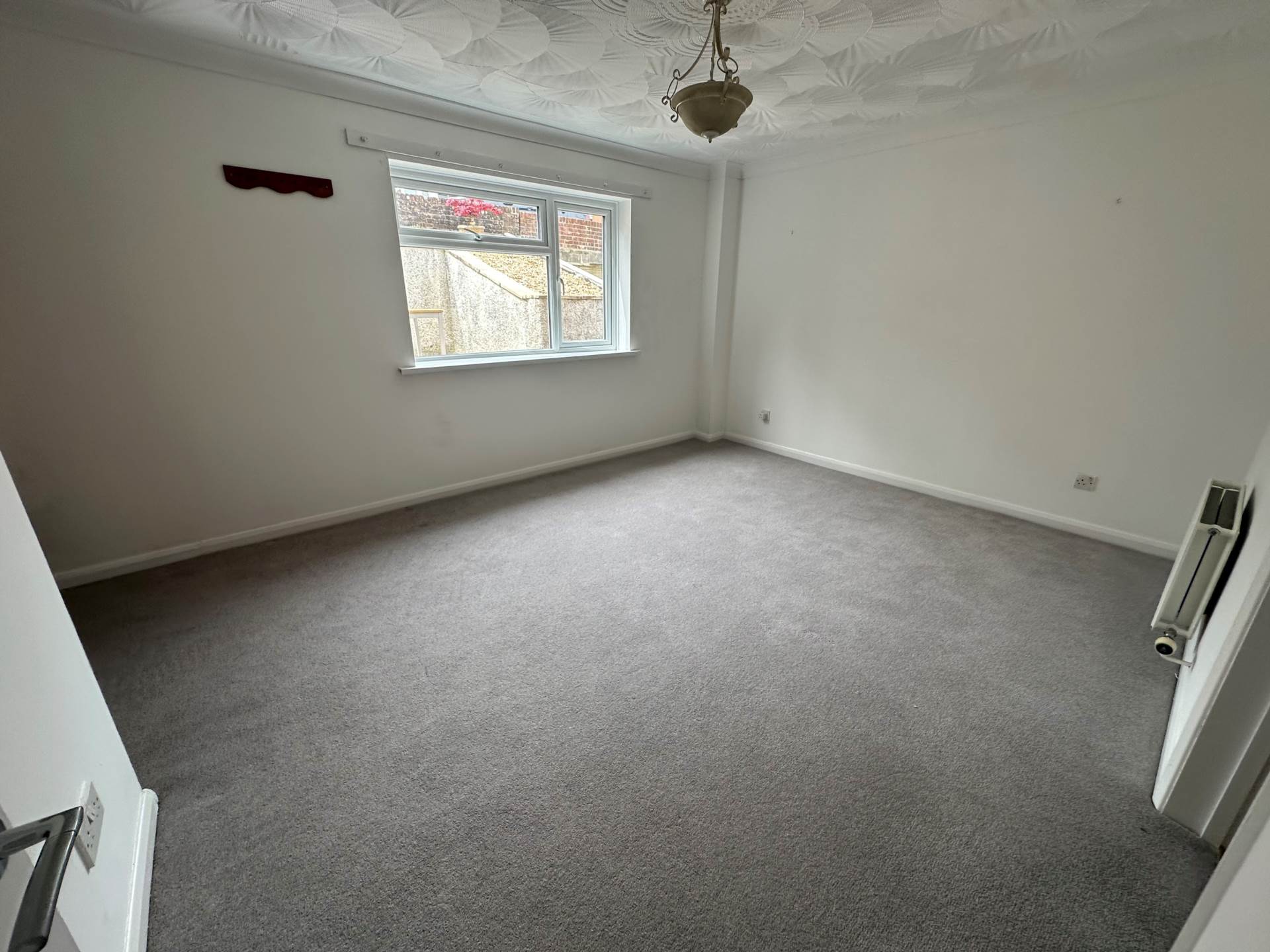 Erlstoke Close, Eggbuckland, Image 8