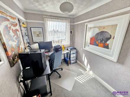 Oakapple Close, Plymouth, Image 12