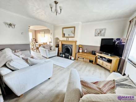 Walsingham Court, Plympton, Image 3