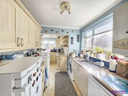 St Margarets Road, Plympton, Image 5