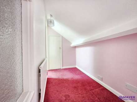 Reservoir Crescent, Elburton, Image 14