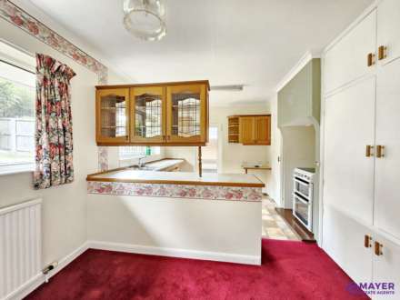 Reservoir Crescent, Elburton, Image 5
