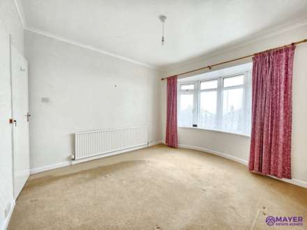 Reservoir Crescent, Elburton, Image 8