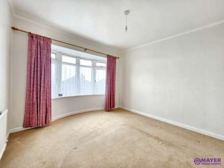 Reservoir Crescent, Elburton, Image 9