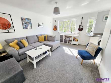Crabtree Close, Plymouth, Image 2