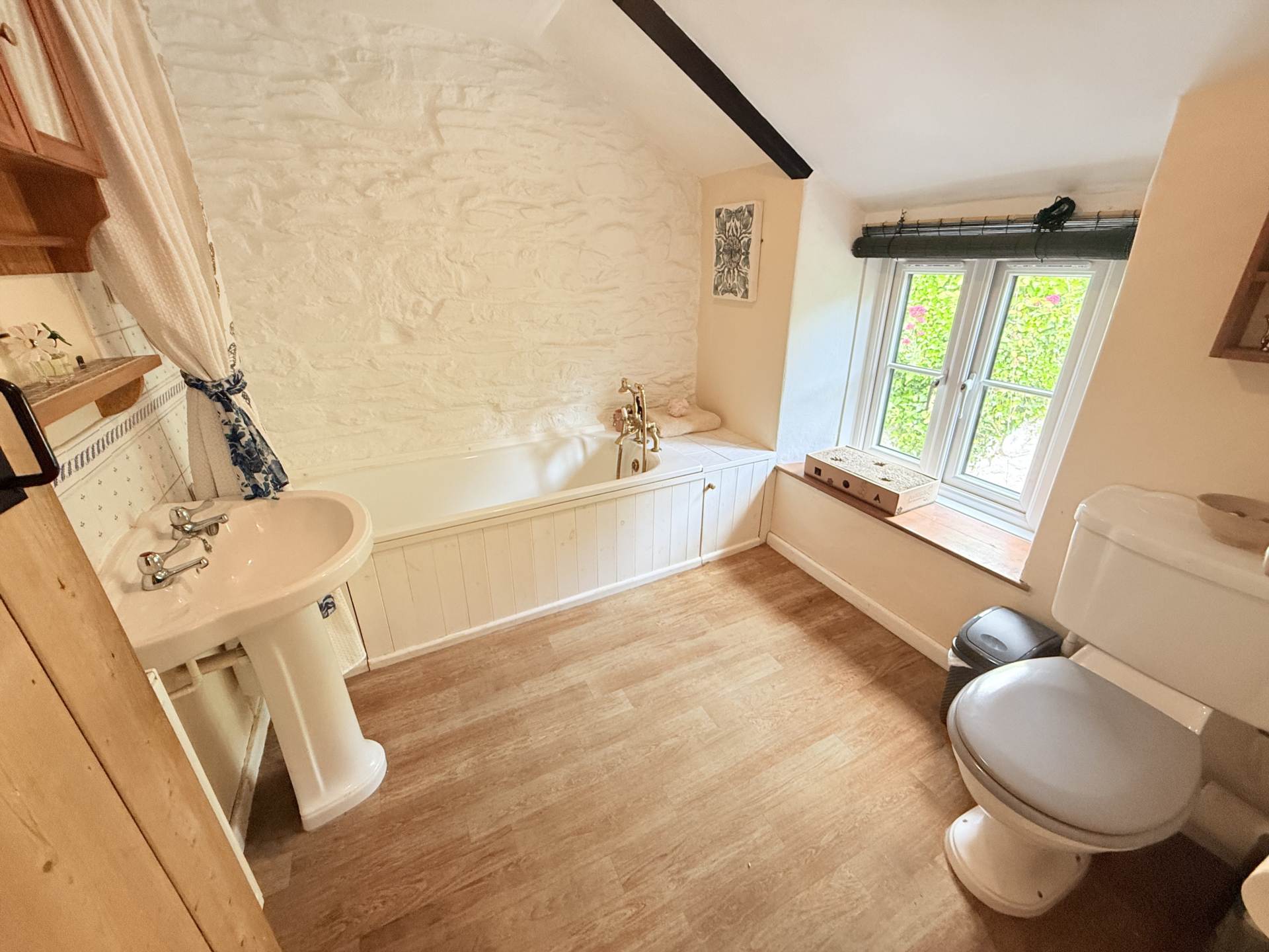 Ivy Cottage, Plymouth, Image 11