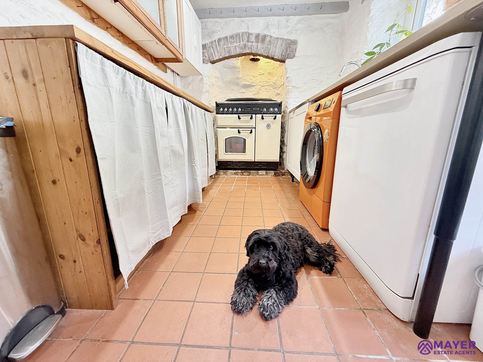 Ivy Cottage, Plymouth, Image 12
