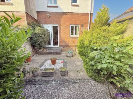 Summerland Gardens, Plymouth, Image 7