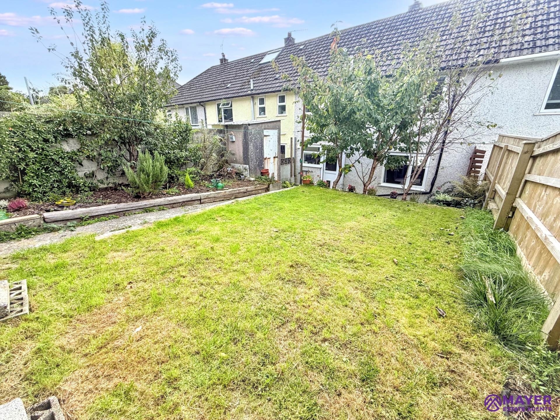 Hele Gardens, Plympton, Image 12