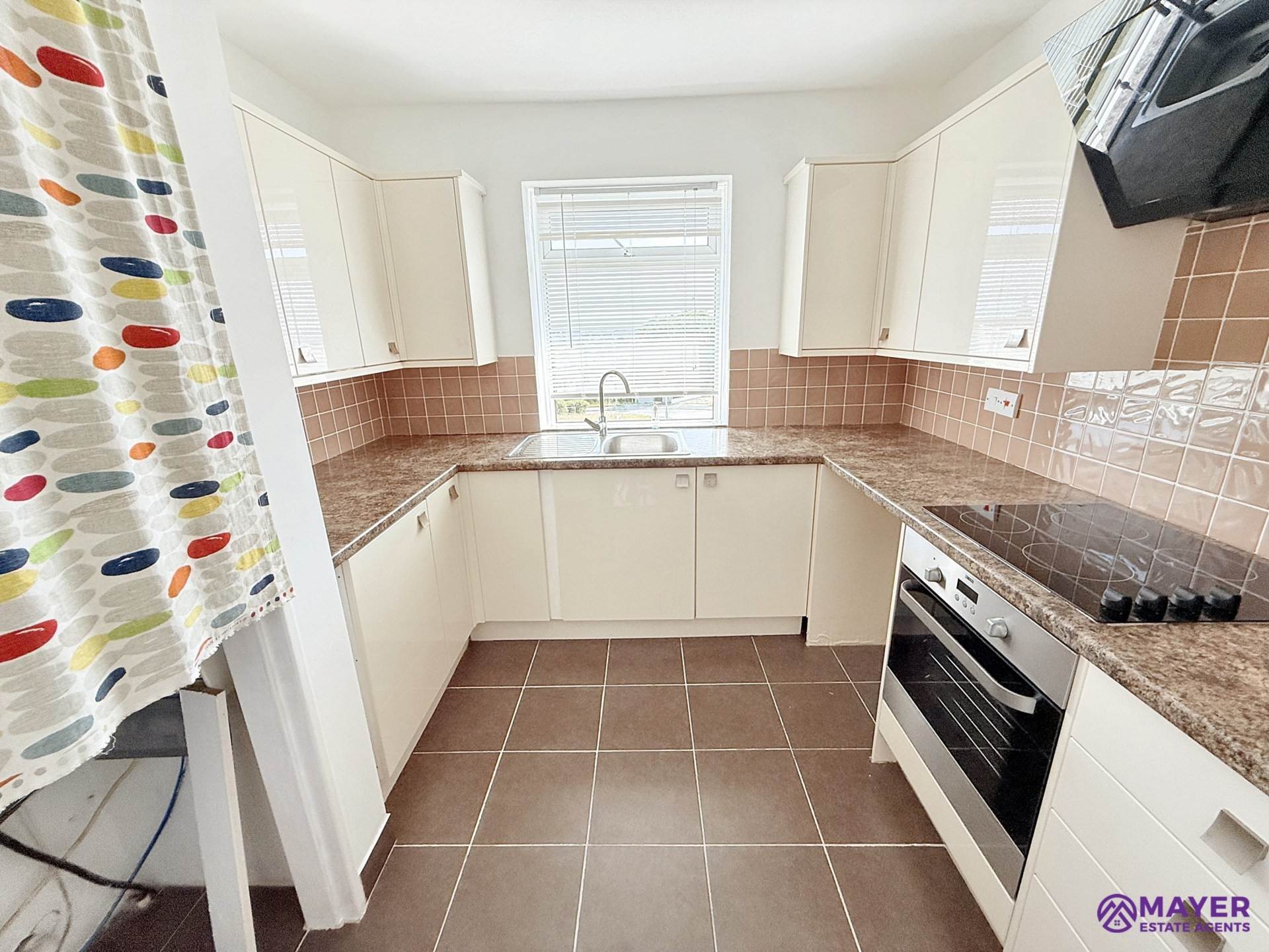 Taunton Avenue, Whitleigh, Image 2