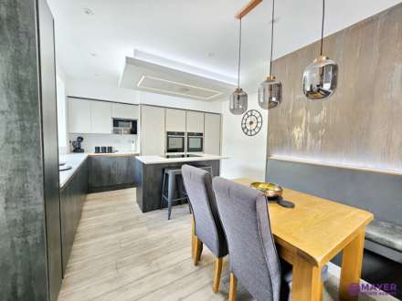 Channel Park Avenue, Plymouth, Image 2