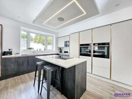 Channel Park Avenue, Plymouth, Image 4