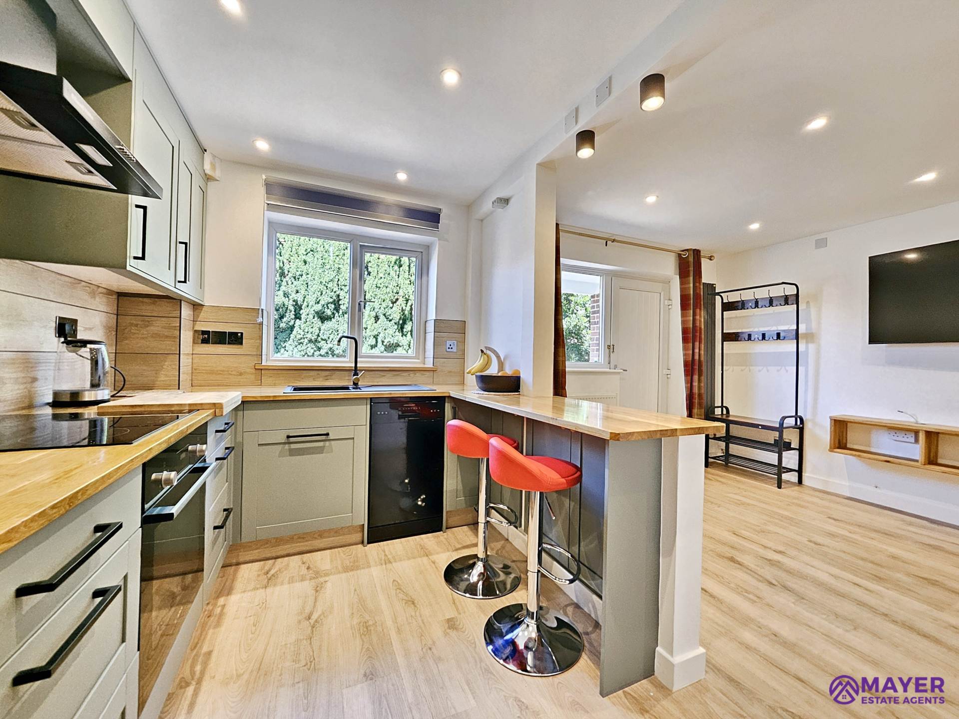Canterbury Drive, Plymouth, Image 2