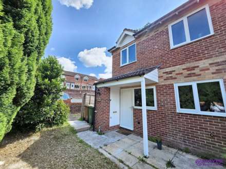 Canterbury Drive, Plymouth