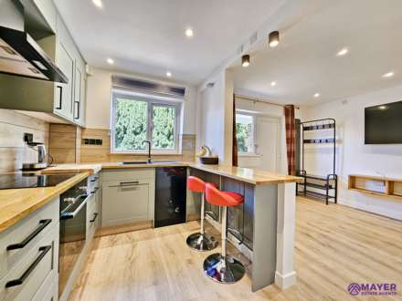 Canterbury Drive, Plymouth, Image 2