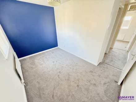 Long Terrace Close, Plymouth, Image 7