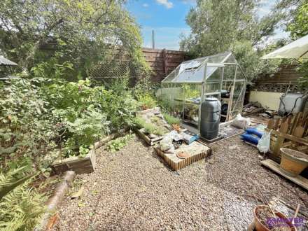 Plaistow Crescent, Plymouth, Image 14