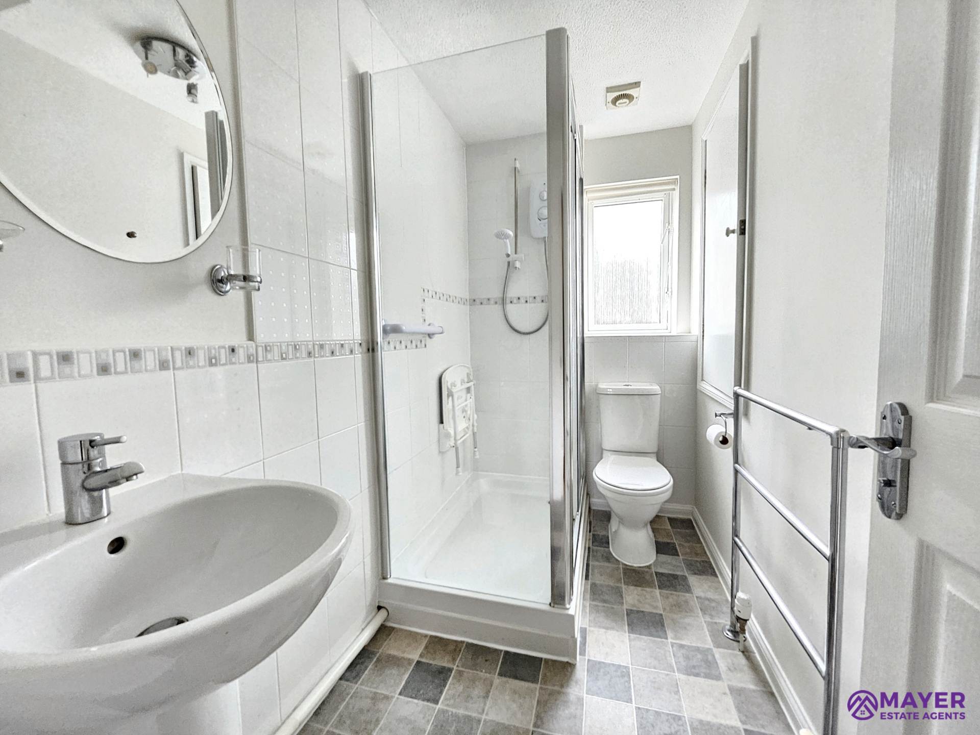 Highglen Drive, Plymouth, Image 9