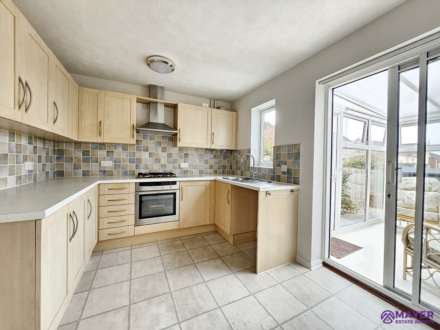 Highglen Drive, Plymouth, Image 3