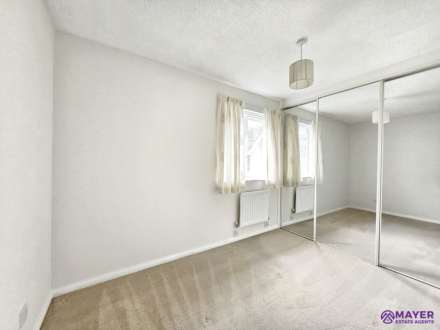 Highglen Drive, Plymouth, Image 8