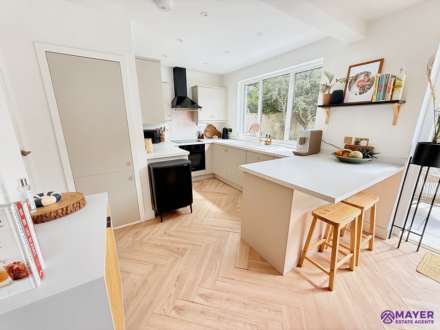 Rospeath Crescent, Plymouth, Image 5