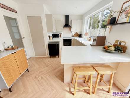 Rospeath Crescent, Plymouth, Image 9