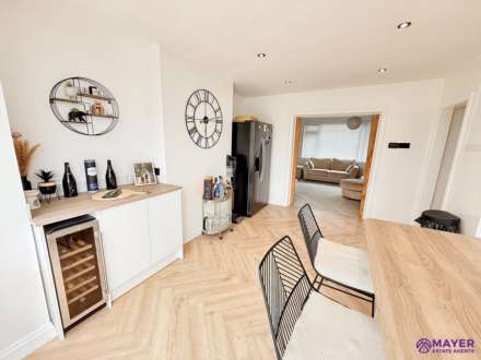 Woodford Avenue, Plymouth, Image 4