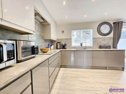 Masefield Gardens, Plymouth, Image 3