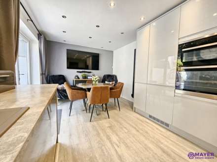 Masefield Gardens, Plymouth, Image 4