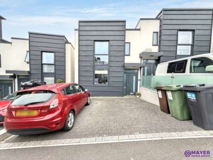 Sir Leonard Rogers Close, Plymouth