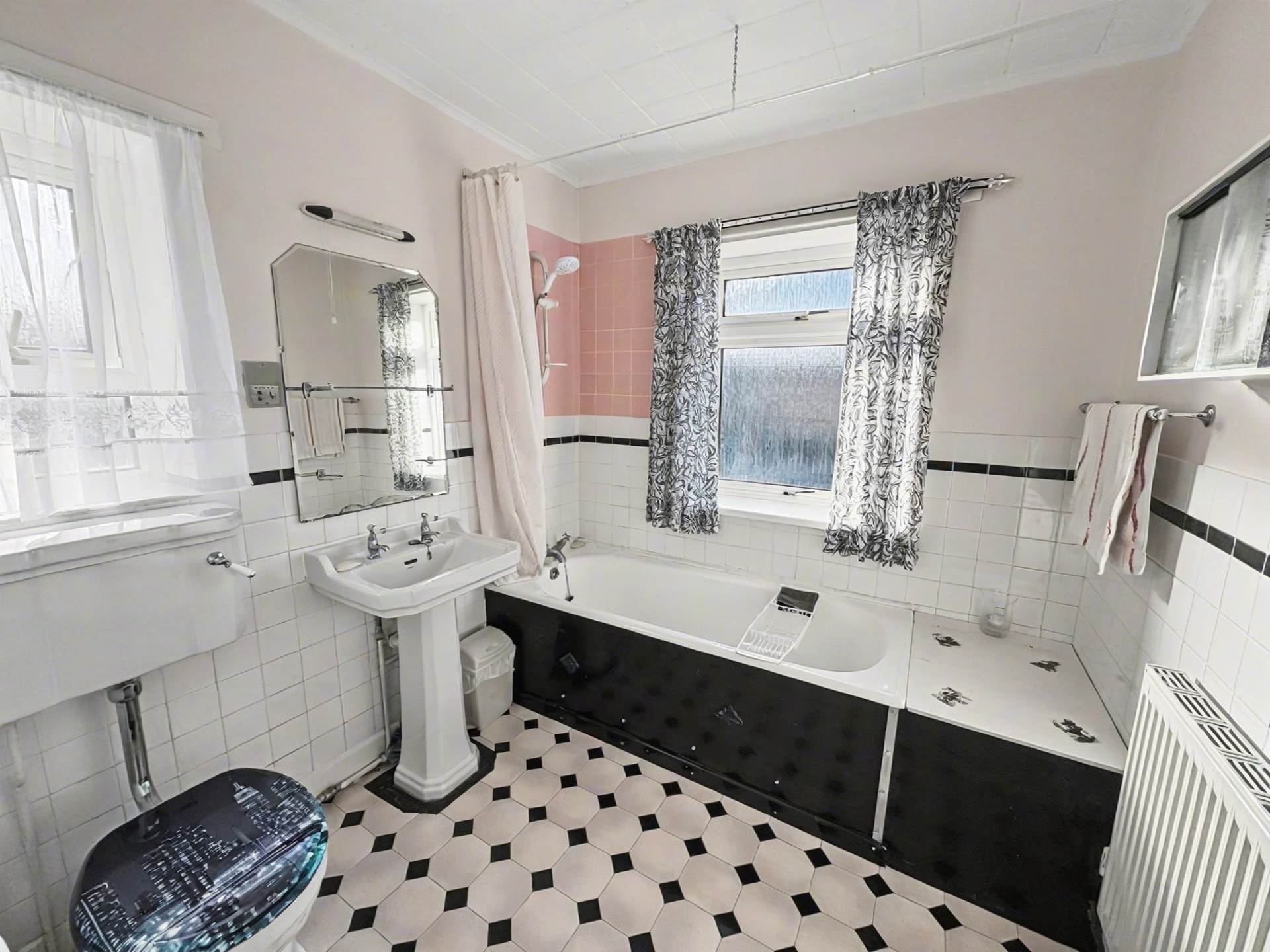 Conway Gardens, Plymouth, Image 10