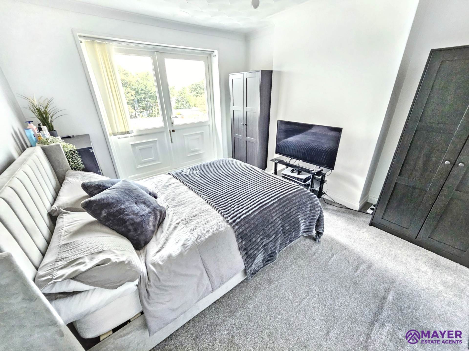 Woodford Avenue, Plymouth, Image 5