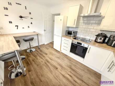 Barnfield Drive, Plymouth, Image 4