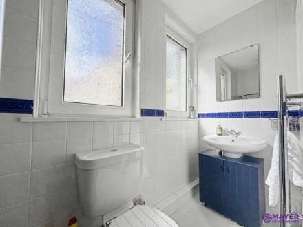 De Le Hay Avenue, Plymouth, Image 12