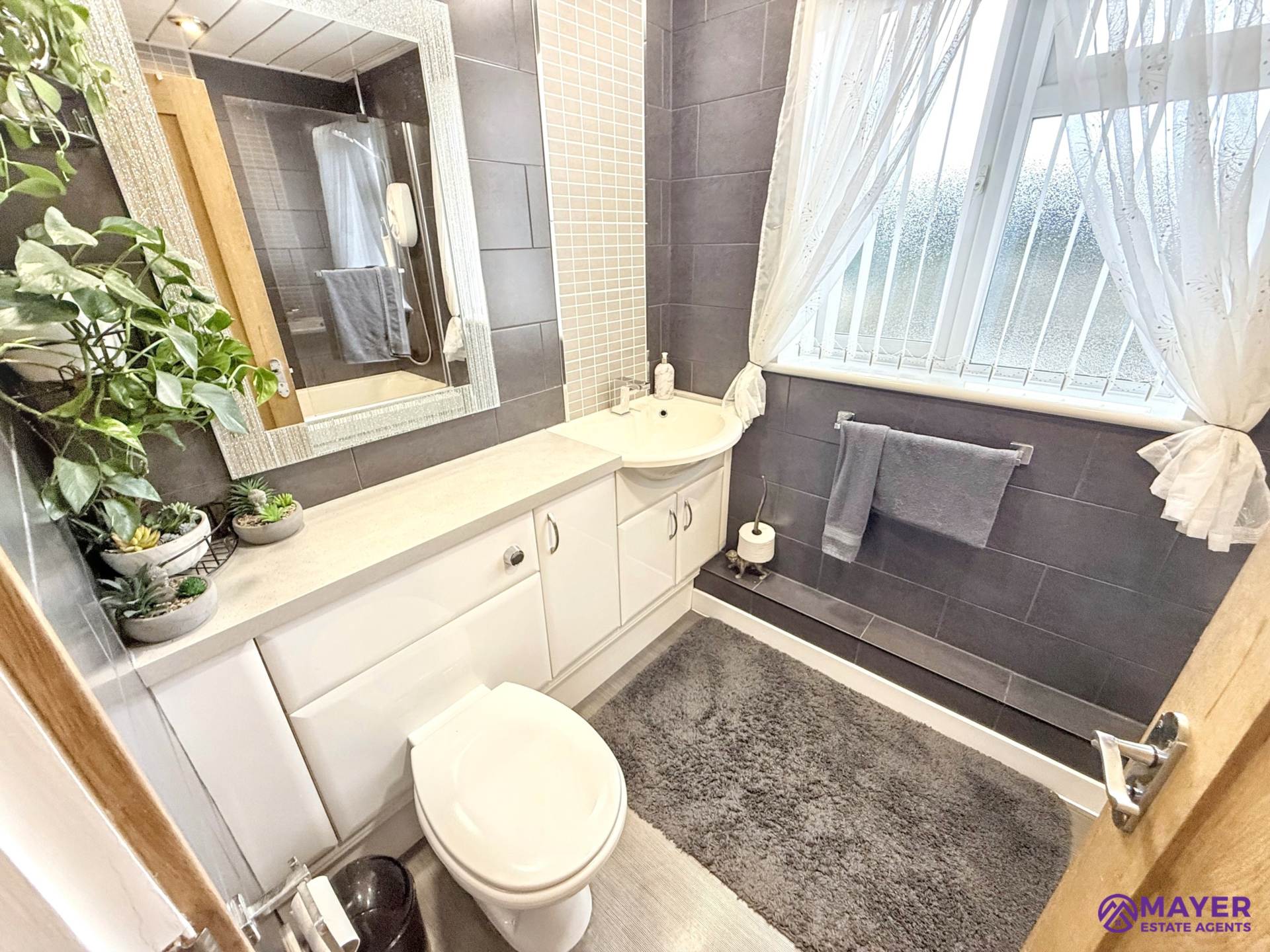 Ruskin Crescent, Plymouth, Image 12