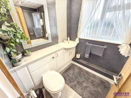 Ruskin Crescent, Plymouth, Image 12