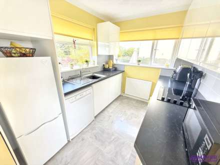 Dunraven Drive, Plymouth, Image 6